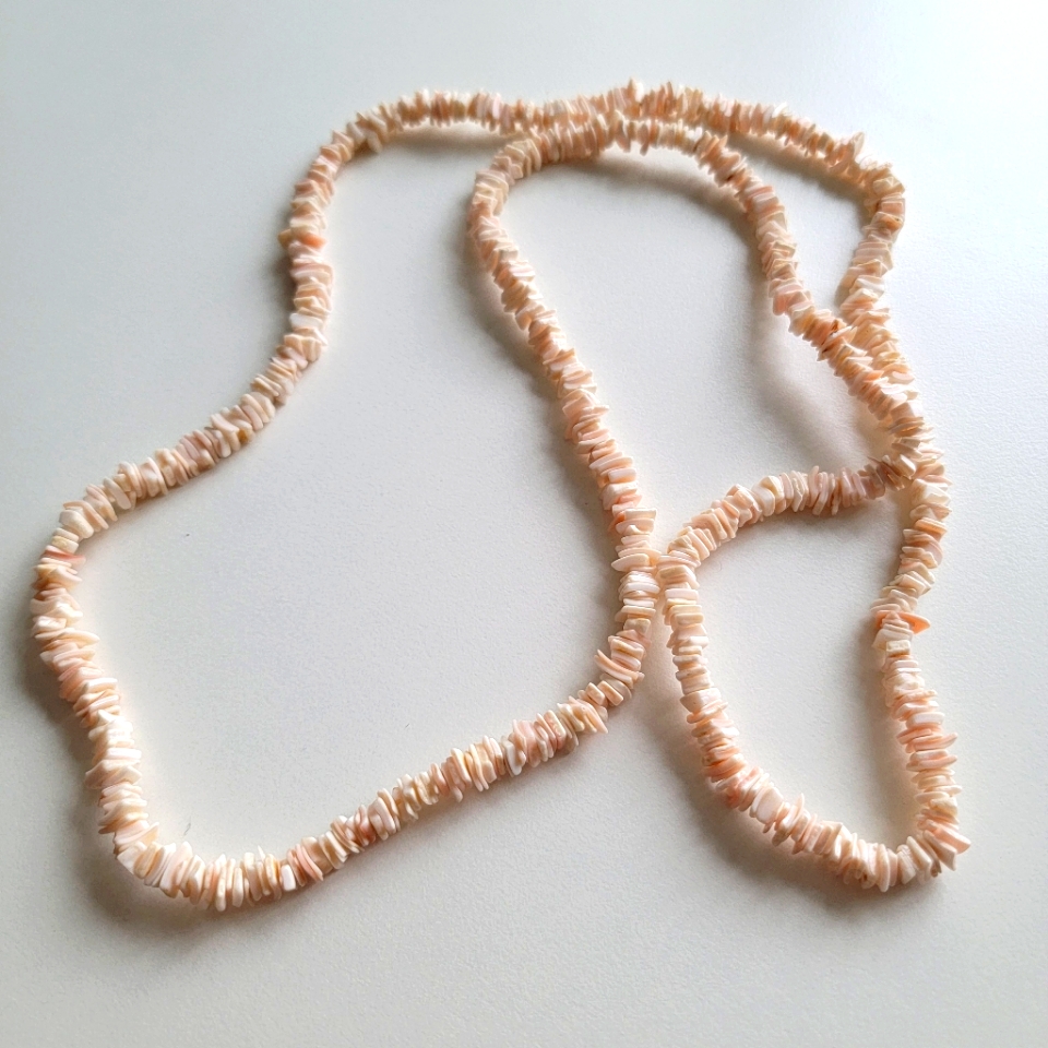 Long Necklace Light Pink And White 17 In Long Summer Beach 19$